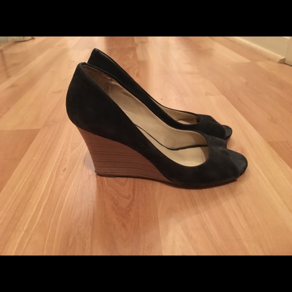 XX DONATED XX INC black open toe wedges - Picture 4 of 5