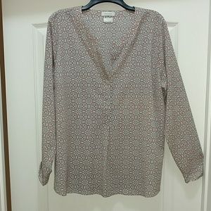 Long sleeve top