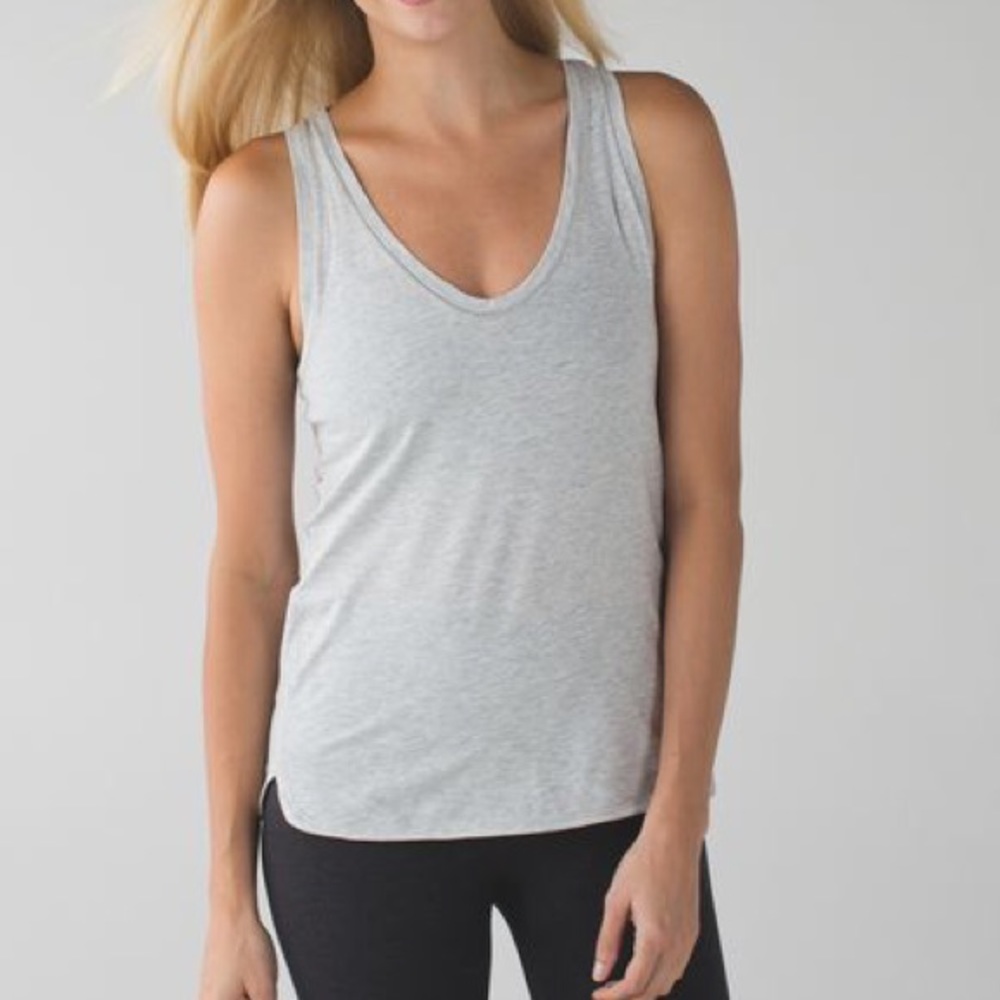 gray lululemon circadian tank size 6
