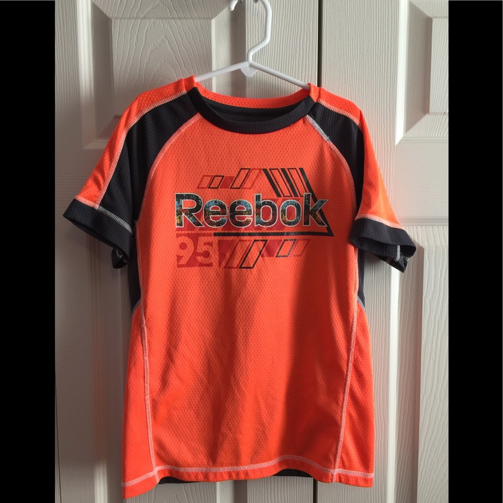 Boys Reebok, new without tags size Small