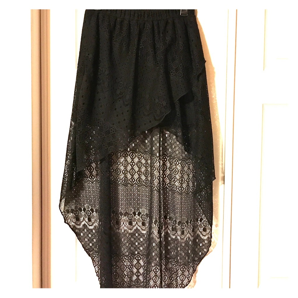 Joe Benbasset black lace skirt