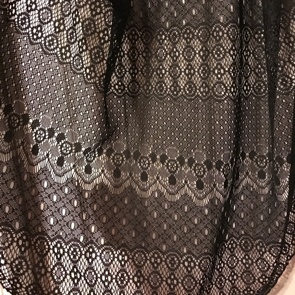 Joe Benbasset black lace skirt - Picture 3 of 4