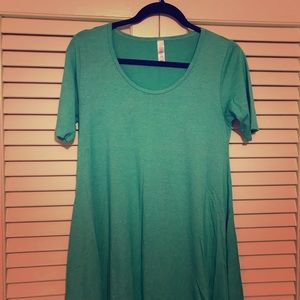 LuLaRoe Perfect Tee