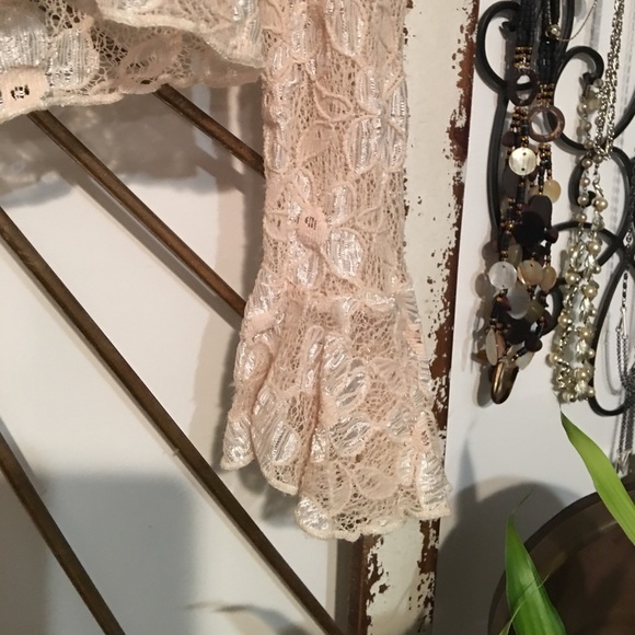 Top - Picture 2 of 5