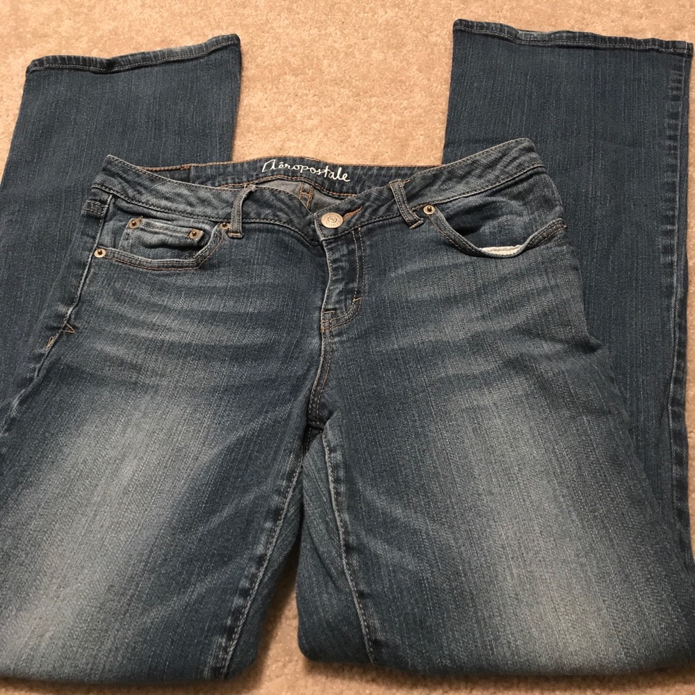 EUC Aeropostale Hailey Flare Jeans Size 8 Reg