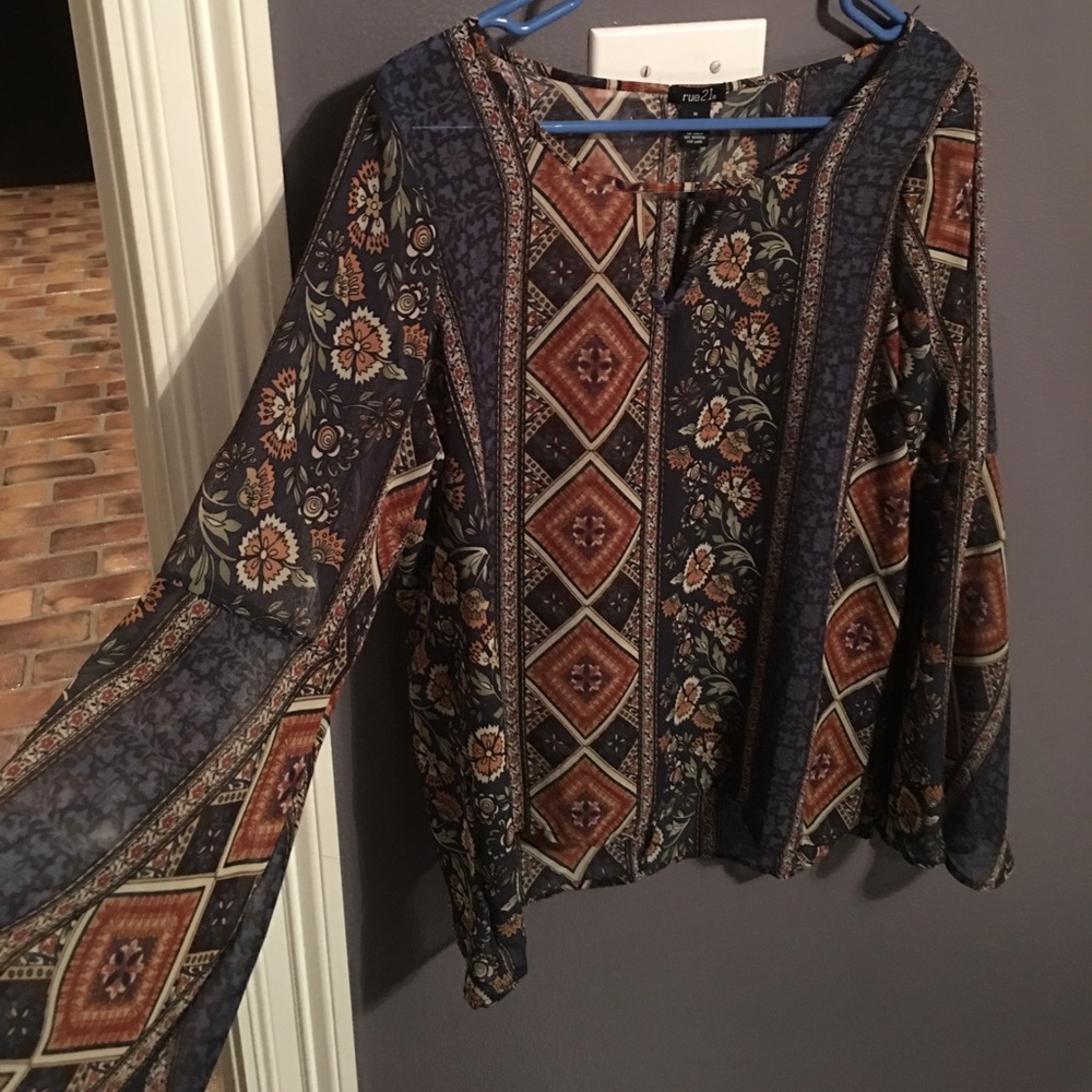 Fall long sleeve shirt
