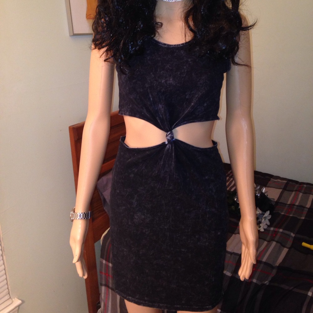 Forever 21 black grayish knotted dress