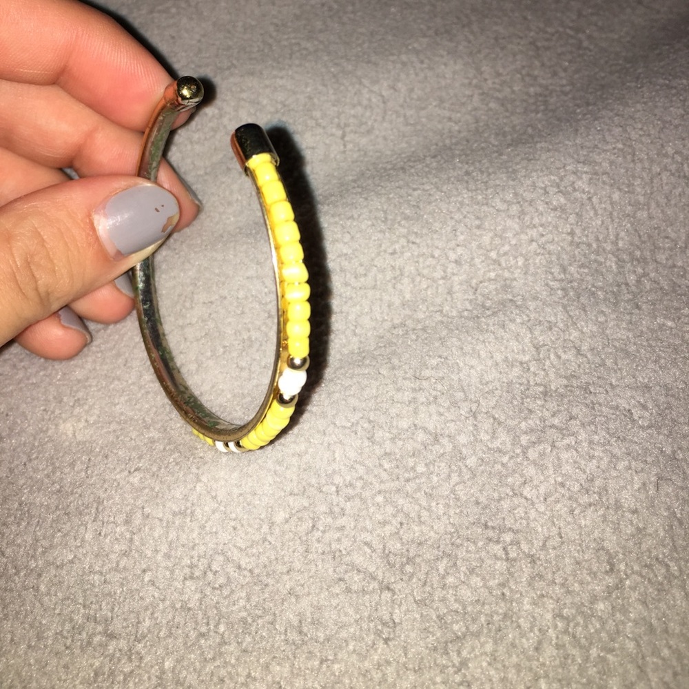 Yellow bracelet🌼 - Picture 2 of 4