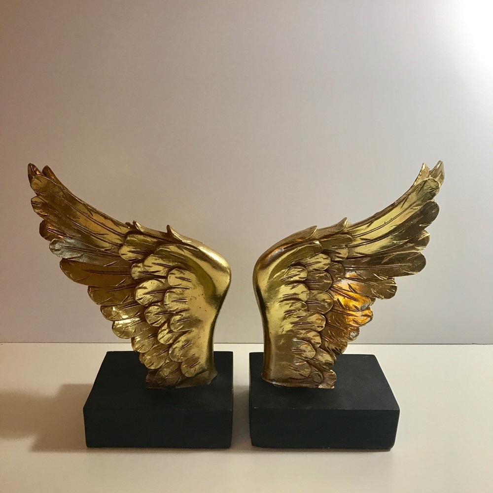 Angel wings bookends