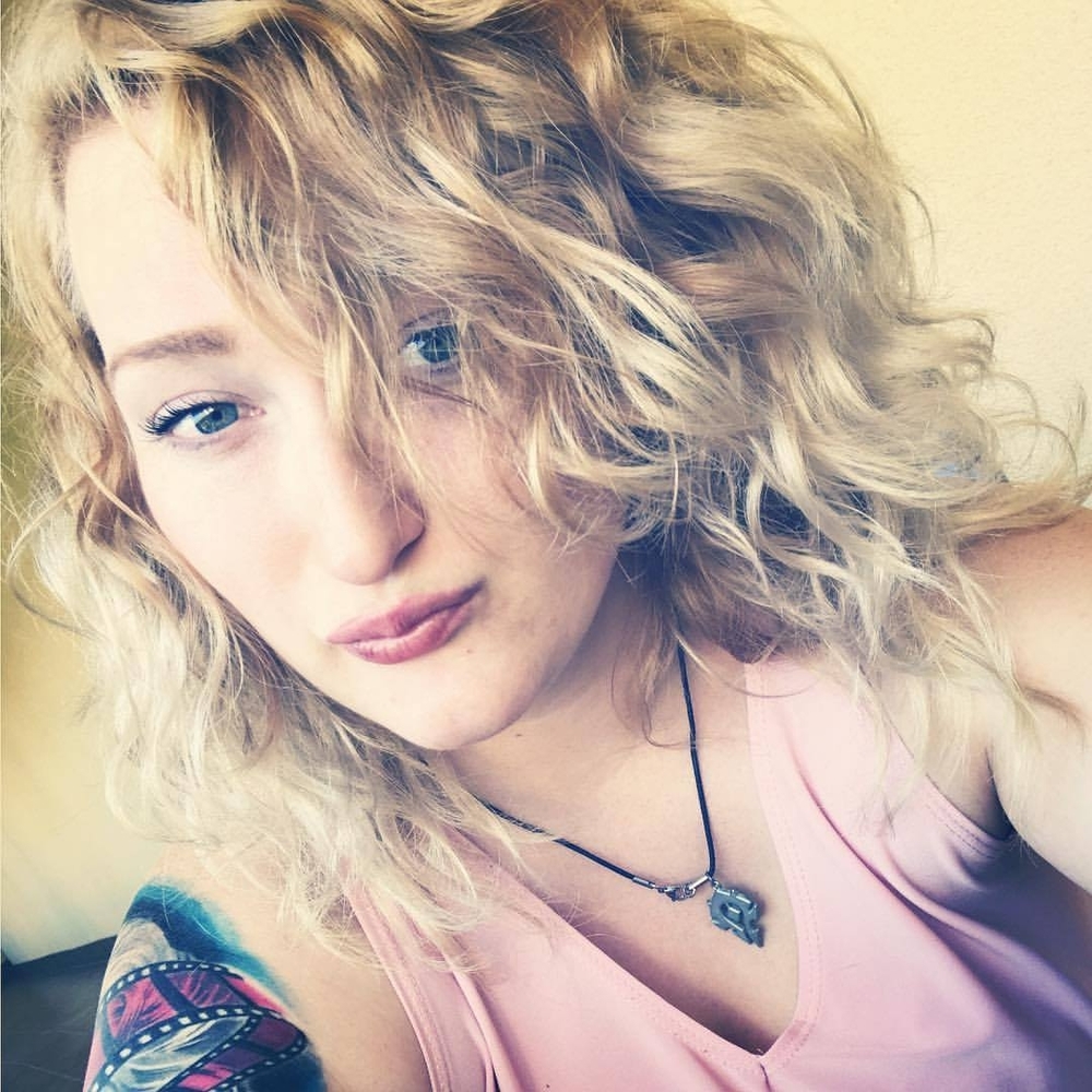 Meet your Posher, Ashlee