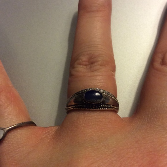 Sterling silver ring - Picture 2 of 5