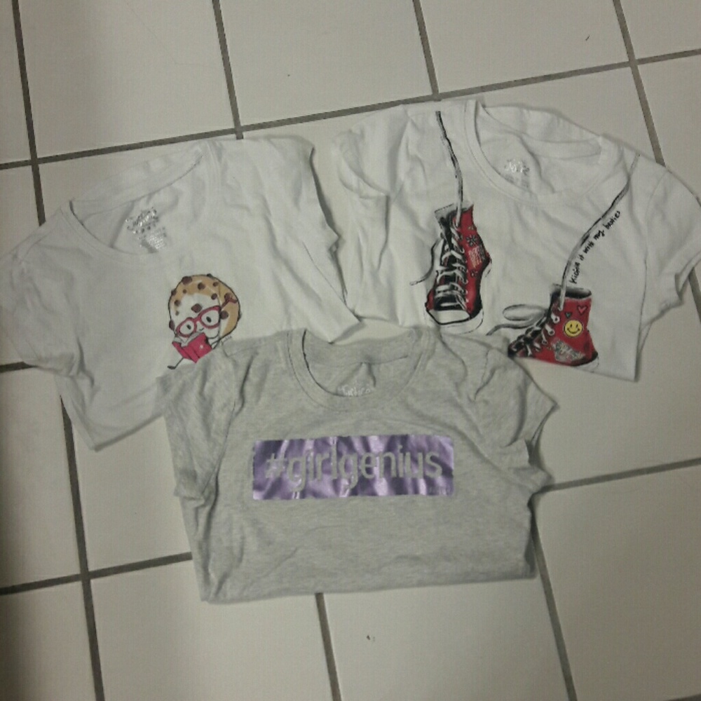Justice T-shirts girls size 7 (Bundle of 3)