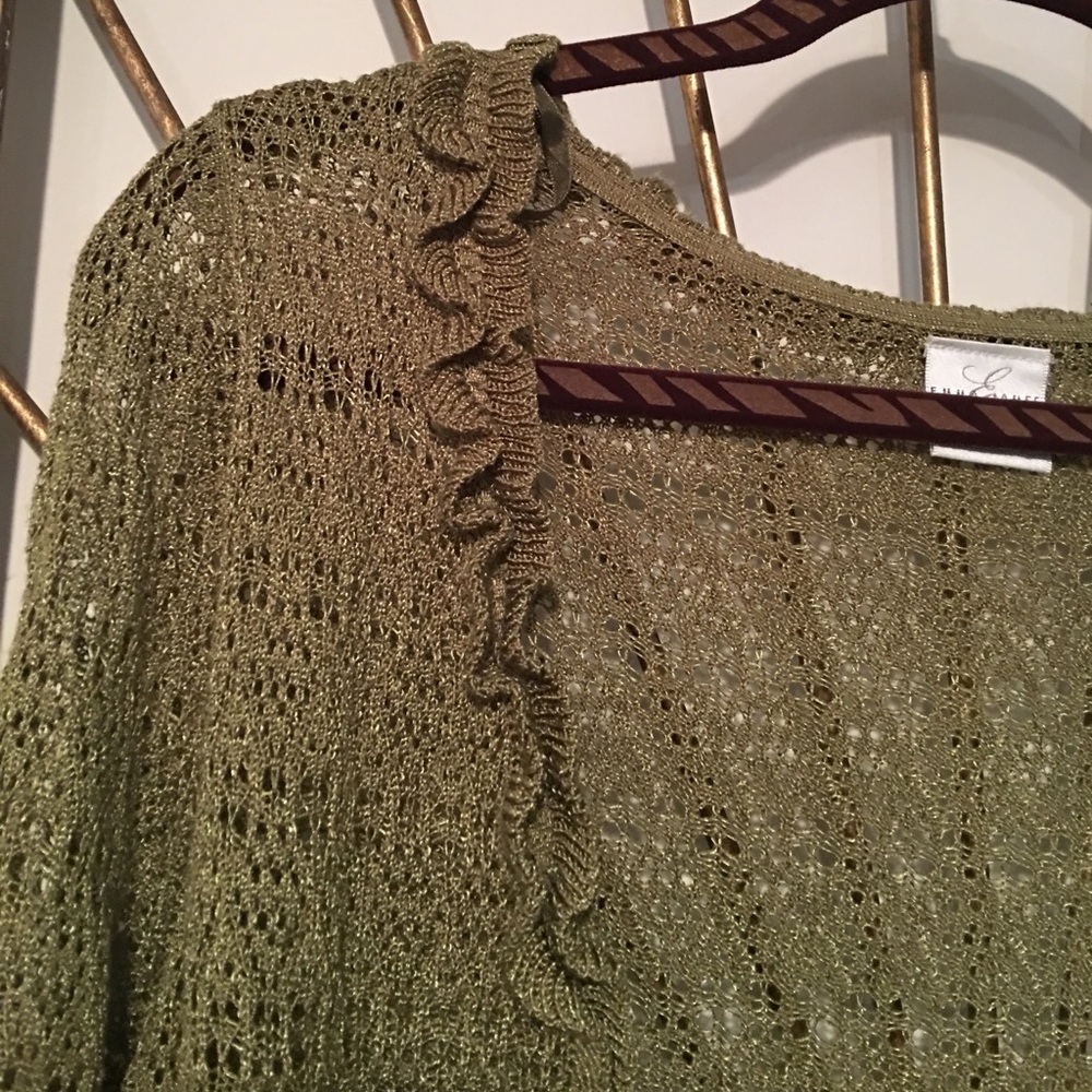 Sweater - Picture 2 of 6