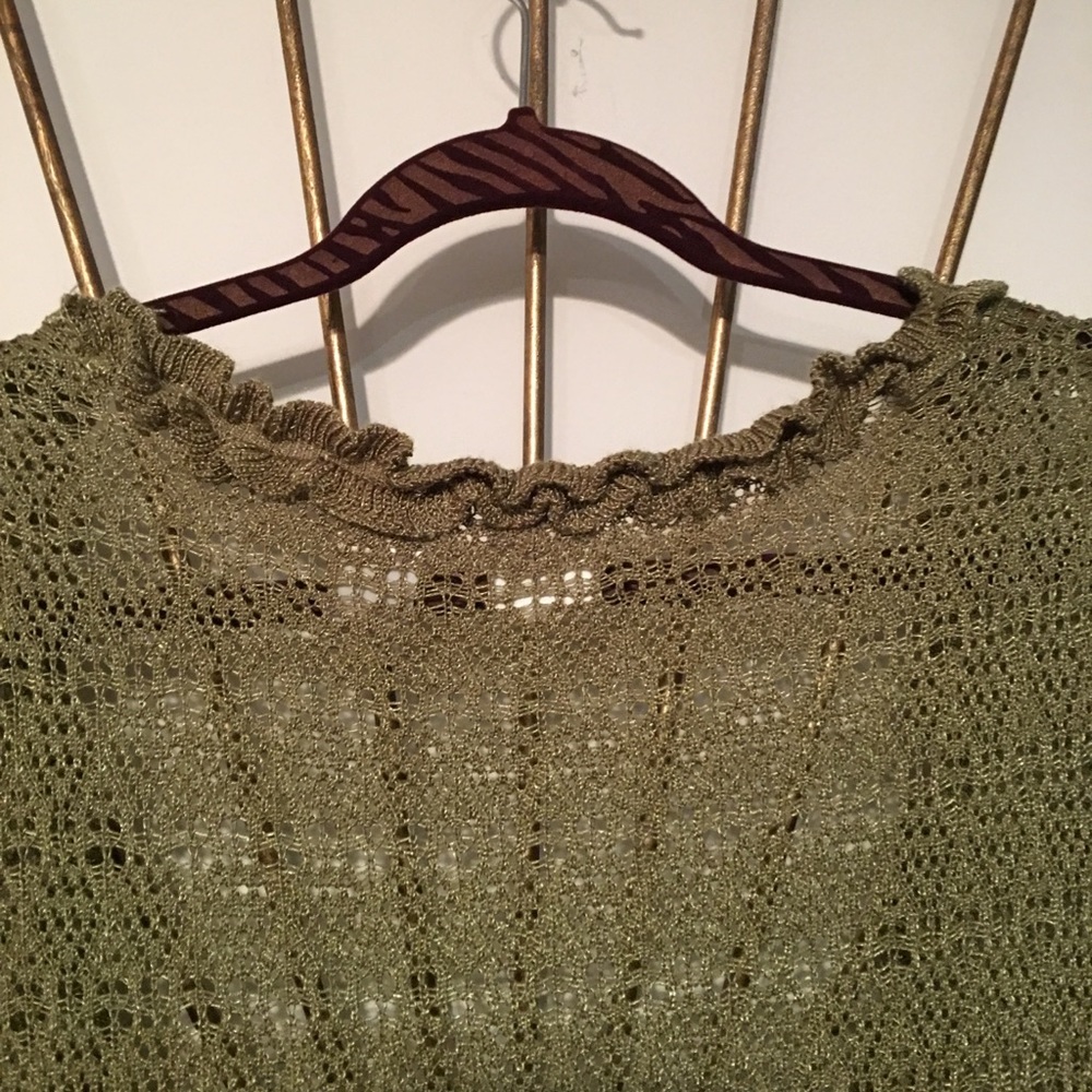 Sweater - Picture 6 of 6