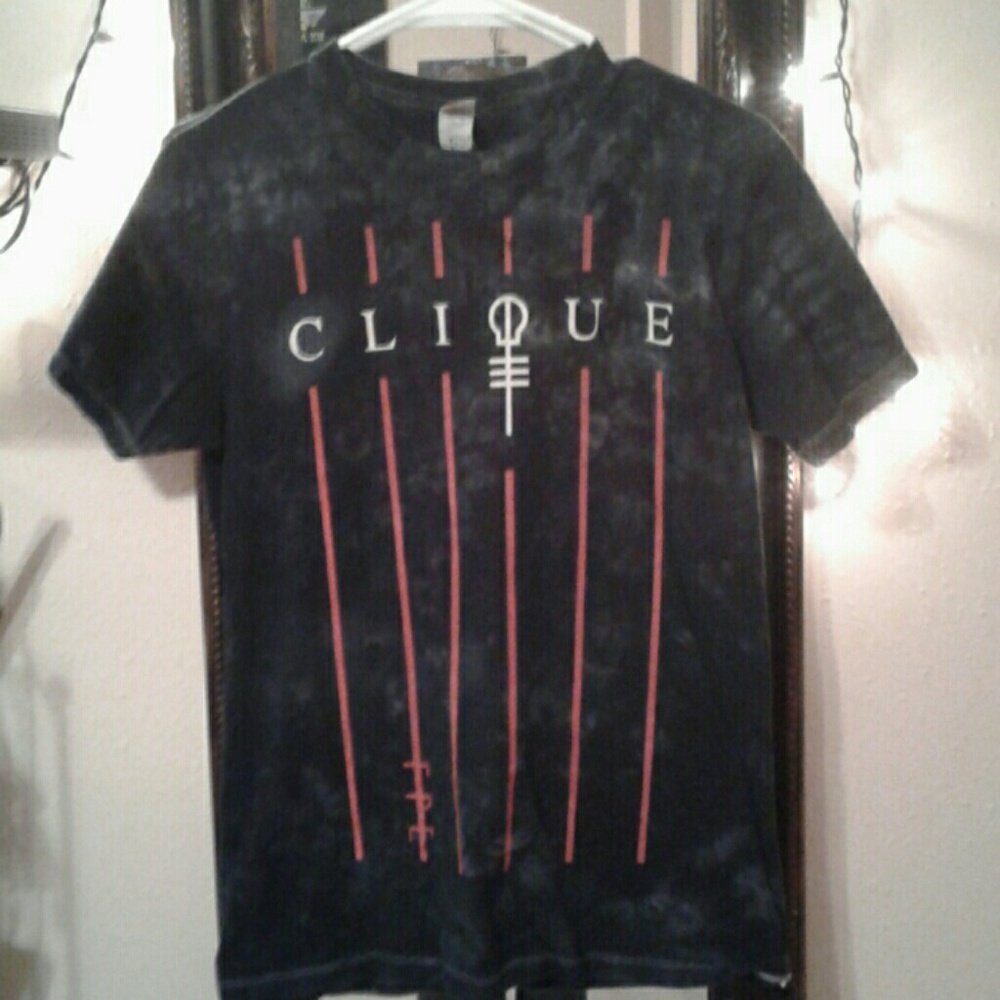 Twenty One Pilots Clique Tee