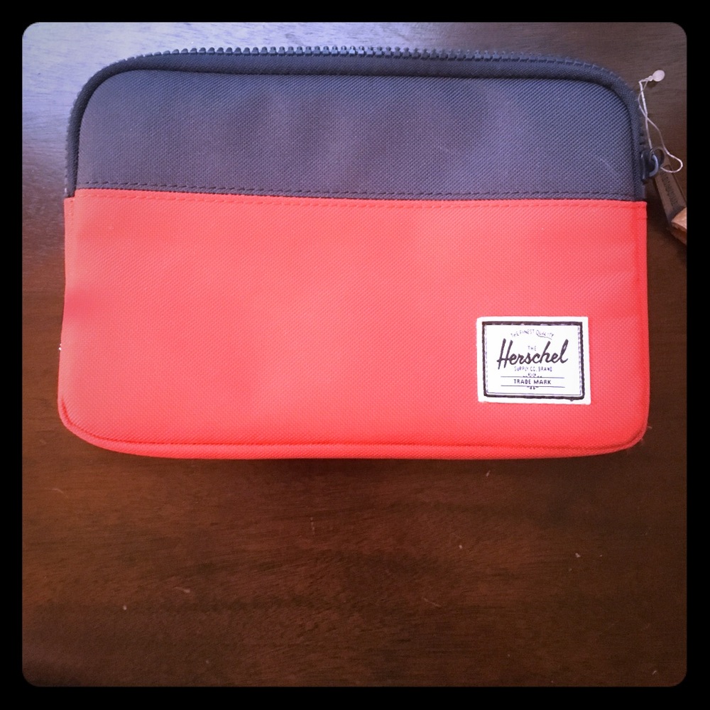 Mini tablet case