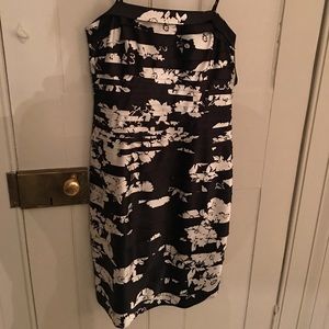 Sold- WHBM B&W Ribbon Dress, size 6