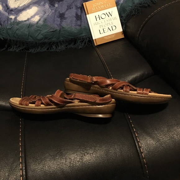 Naturalizer N5 Leather Comfort sandals - Picture 7 of 8