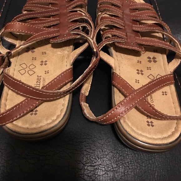 Naturalizer N5 Leather Comfort sandals - Picture 8 of 8