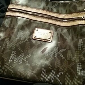 Michael Kors purse