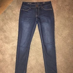 DL1961 dark wash blue jeans