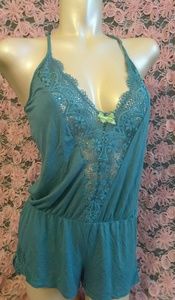 🆕 Victoria's secret romper nighty