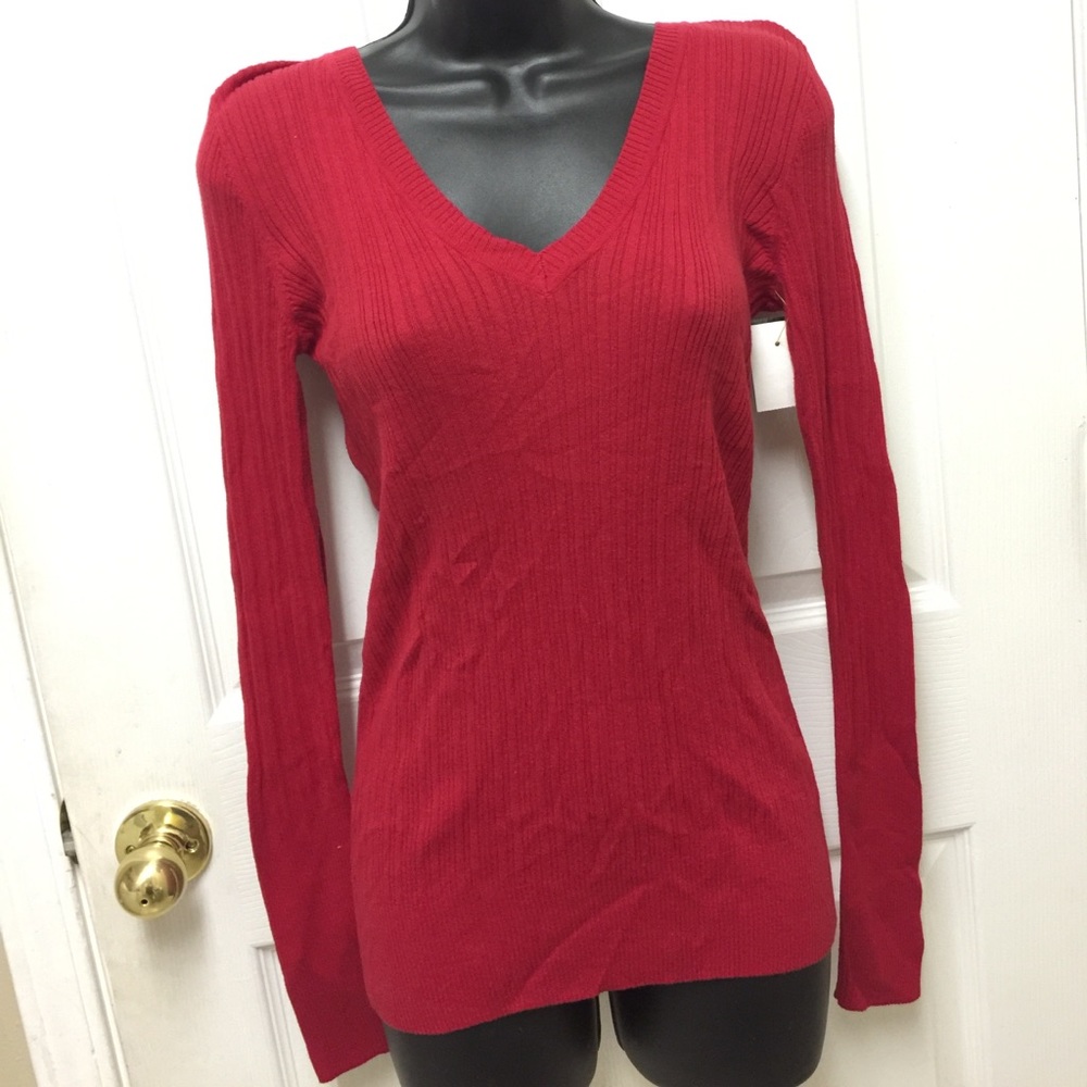 Red Camel knitted long sleeve V -Neck