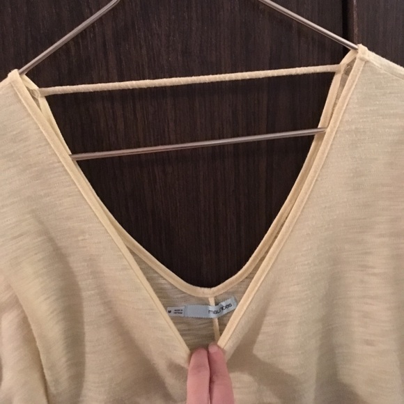 Maurices yellow cocoon sleeved top sz. Medium - Picture 3 of 4