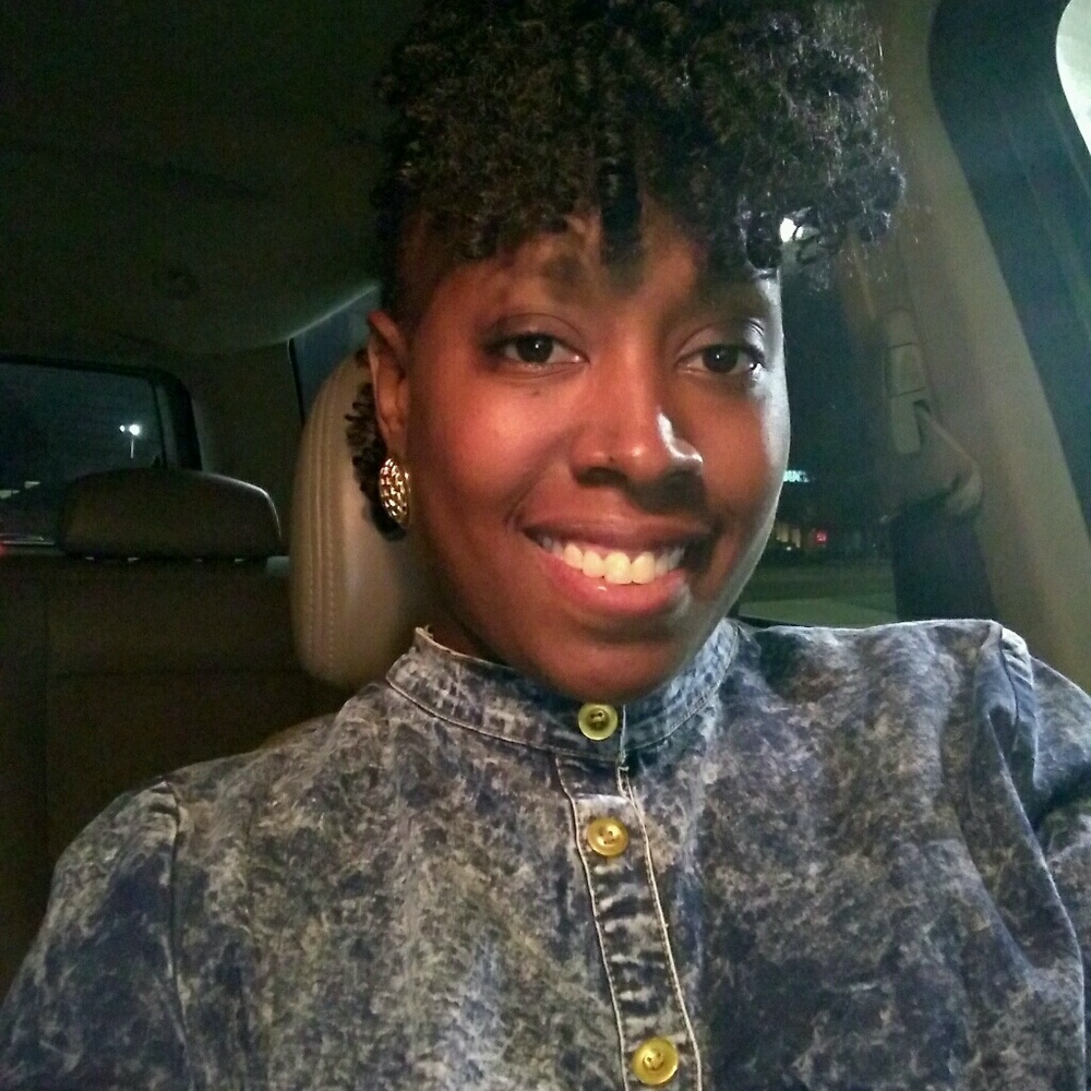 Meet your Posher, Emily