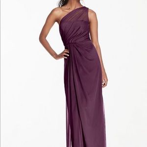 NWT- SZ. 6, Plum, David's Bridal 1 Shoulder dress