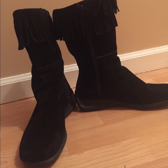 Boots - Picture 1 of 4