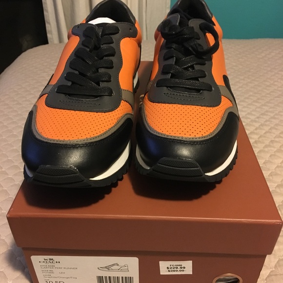 Coach men's sneakers new in box 10.5D - Picture 3 of 4