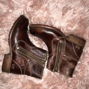 Worn once, genuine leather BedStu boots