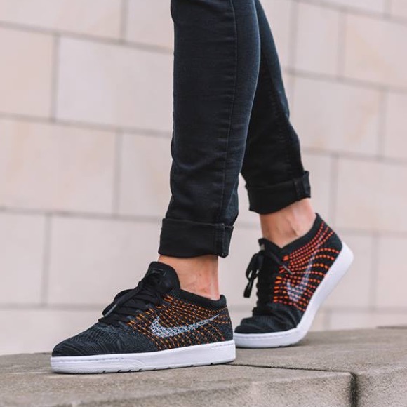 Nike Shoes - Like NEW! Nike Ultra Flyknit Sneakers Size 7