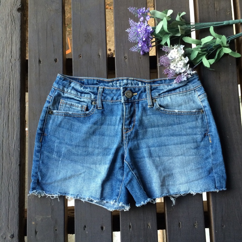 NWOT AEROPOSTALE Jean Shorts - Picture 1 of 7