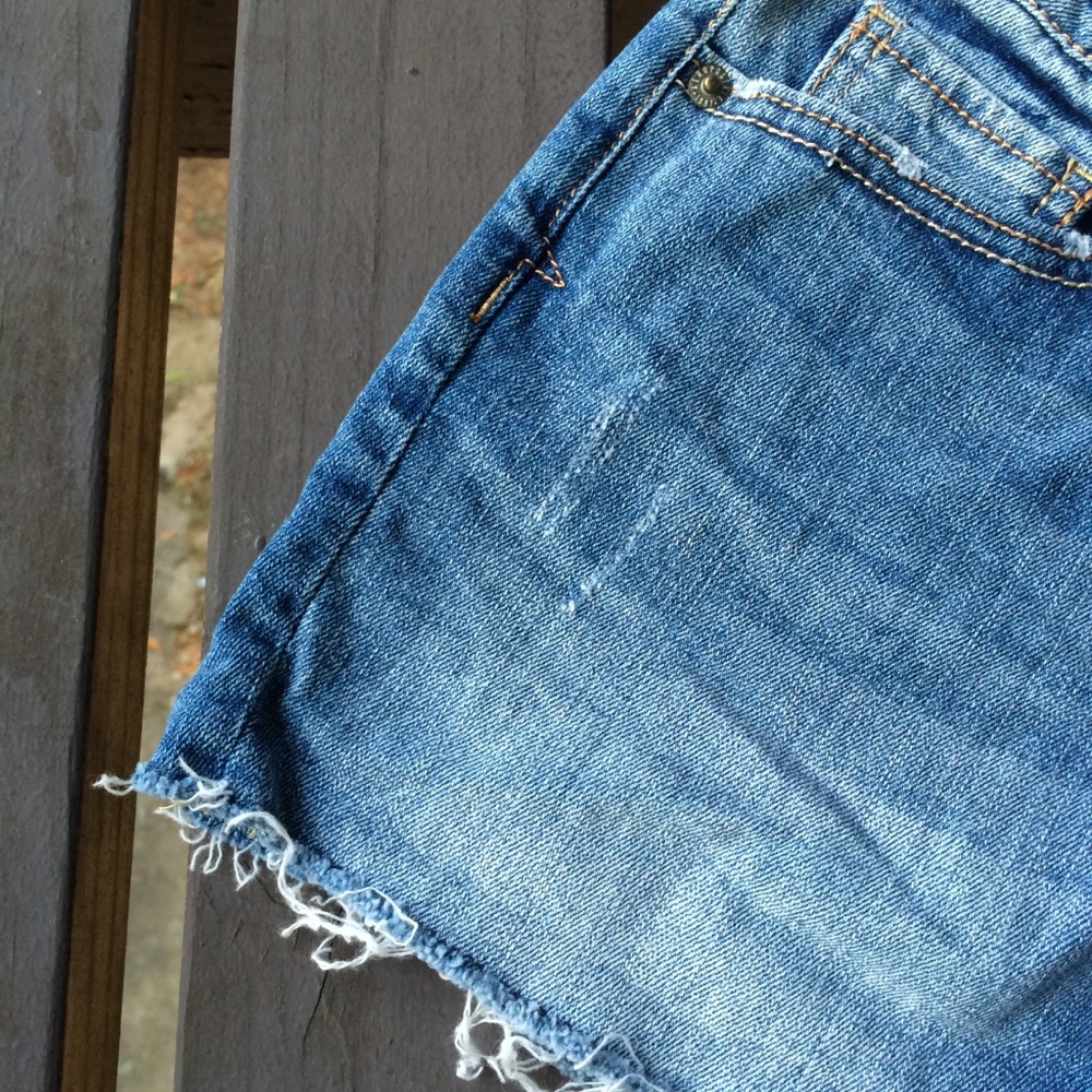 NWOT AEROPOSTALE Jean Shorts - Picture 4 of 7