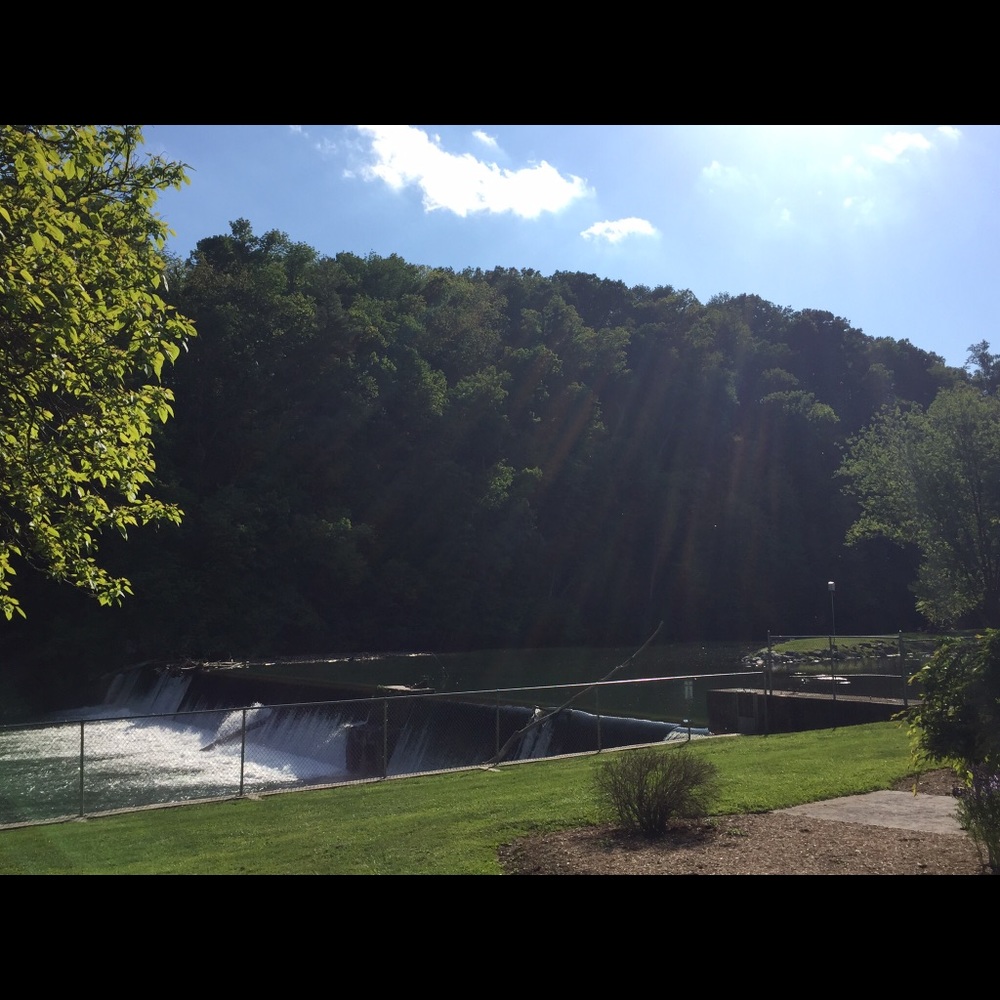 Meet your Posher, Emmanuel