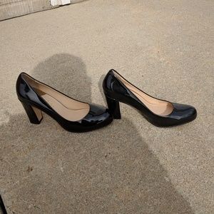 Cole Haan patent leather pumps, US 7 1/2 NARROW