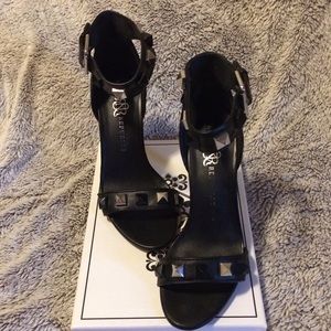Rock & Republic Viper Studded Heels EUC!