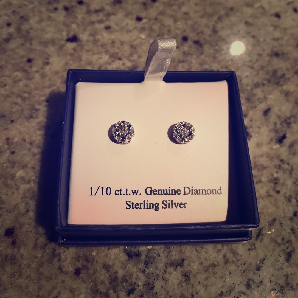 1/10 Ct. Diamond Earrings!