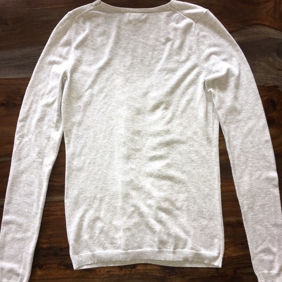 EXPRESS Gray Sweater - Picture 4 of 5