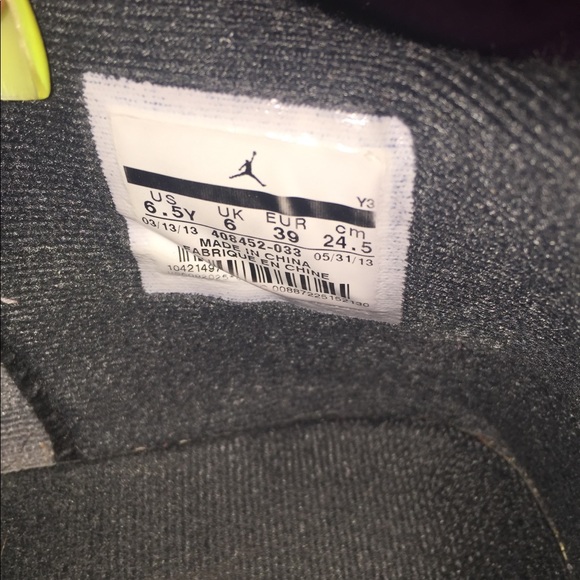 Jordan retro 4s "green glow" - Picture 3 of 5