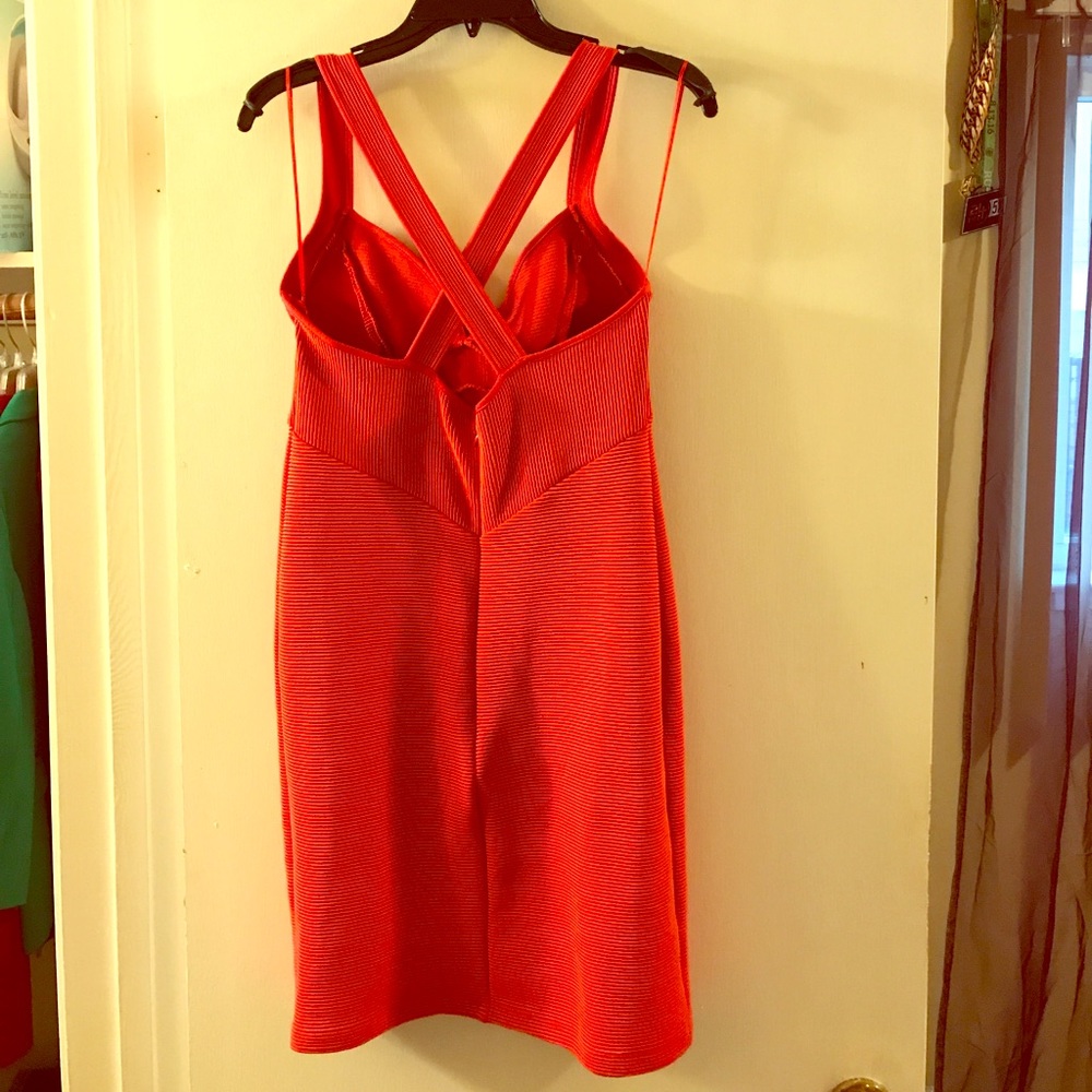 Dress - Picture 3 of 3