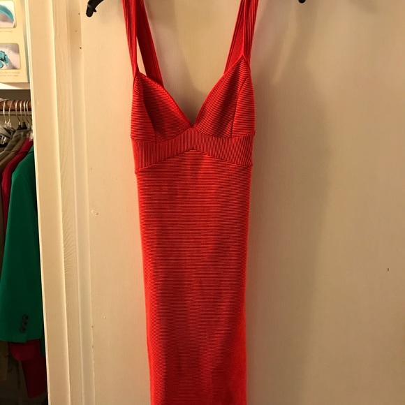 Dress - Picture 2 of 3