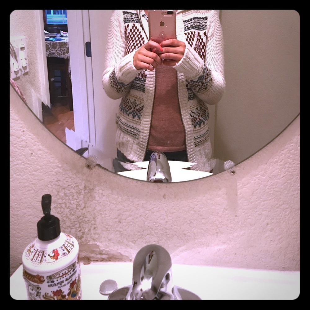 HOLLISTER SWEATER size small