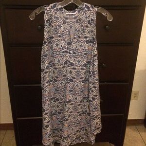 Lush sleeveless v-neck crepe tunic from Nordstrom