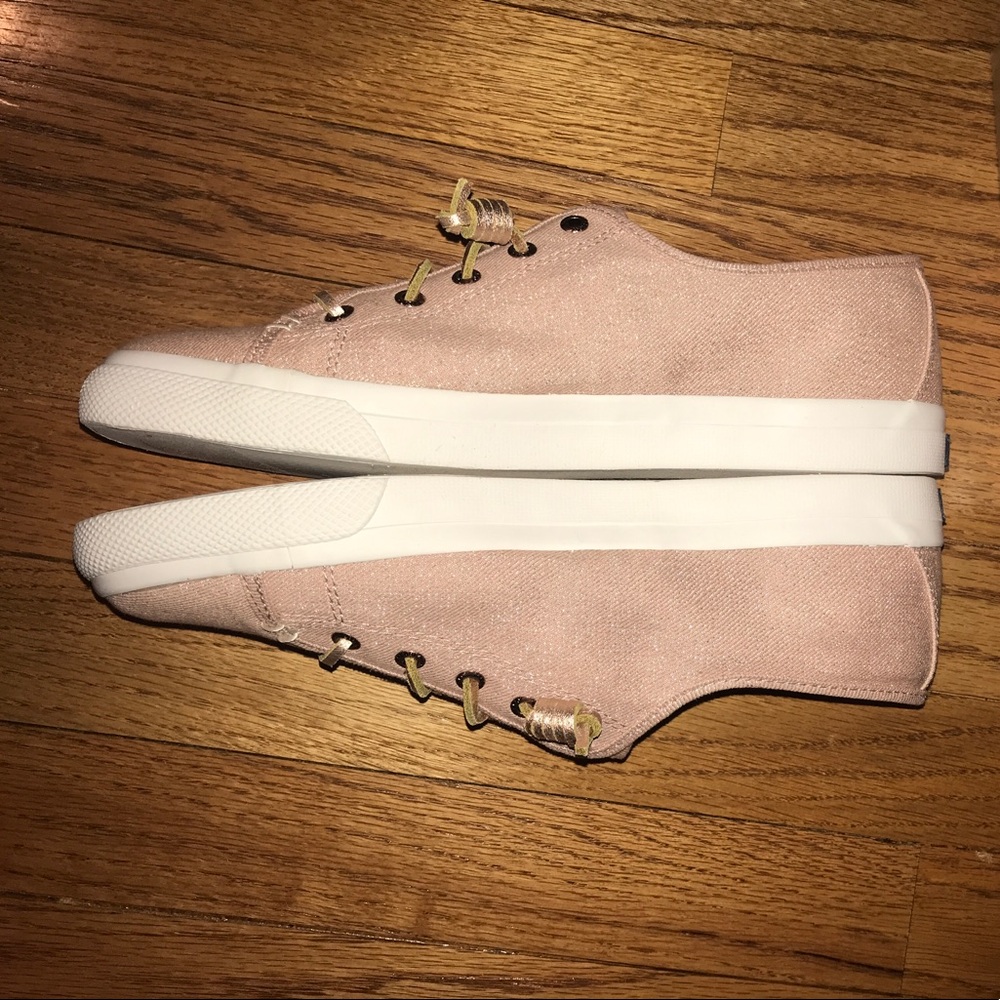 NEW Women’s Sperry Seacoast Canvas Sneakers - Picture 2 of 5