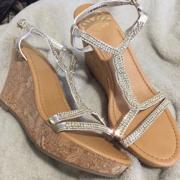 sparkle platform sandals