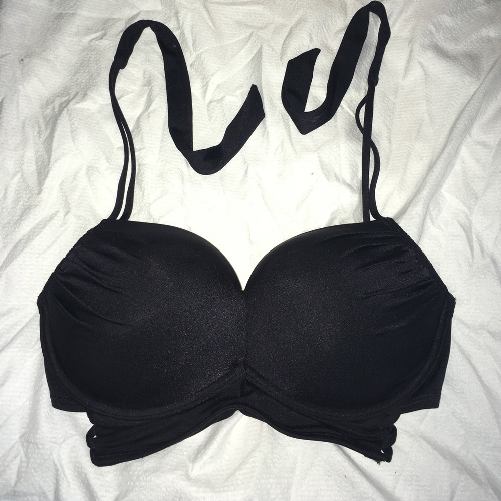 Victoria’s Secret bikini top