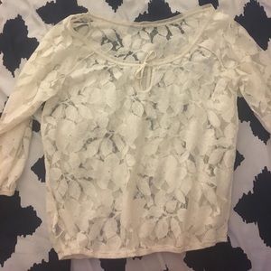 Lace flower pattern shirt